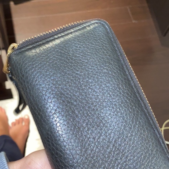 Marc Jacobs Wallet - Picture 2 of 3